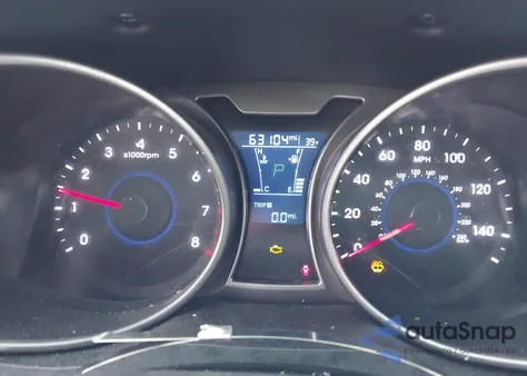 2017 Hyundai Veloster Value Edition z USA, uszkodzony, nr VIN KMHTC6AD6HU323686